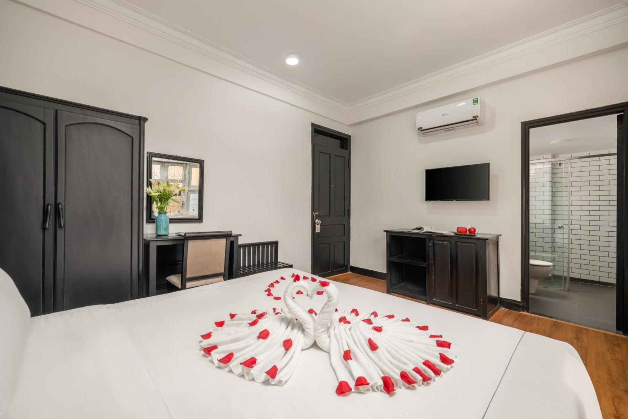 Kly Boutique Hotel Хуе Екстериор снимка