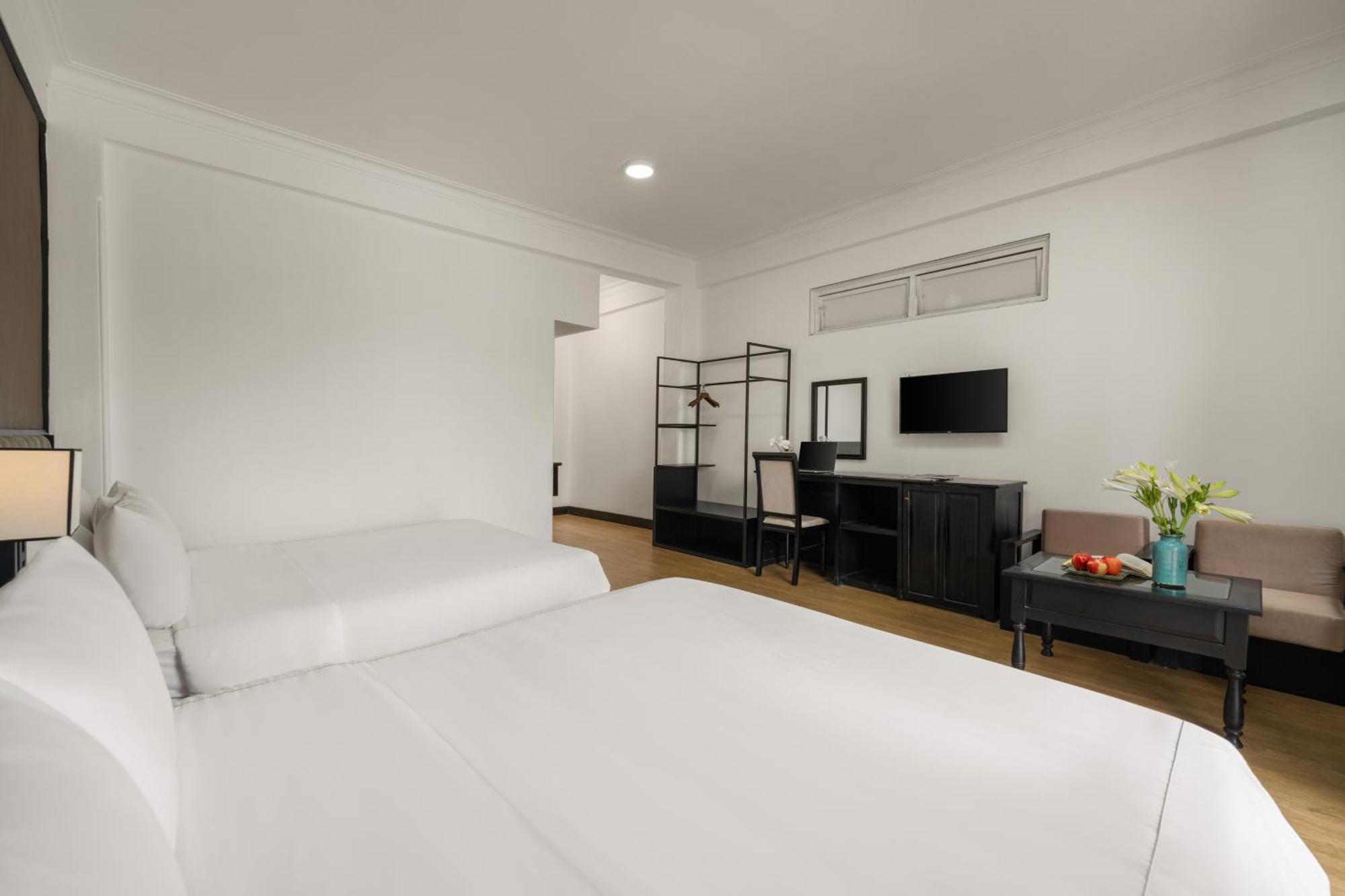 Kly Boutique Hotel Хуе Екстериор снимка